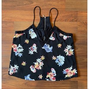 Women’s Floral Blouse/Tank